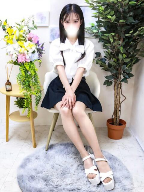 ひな オナクラ大人女子（オナクラ・手コキ）