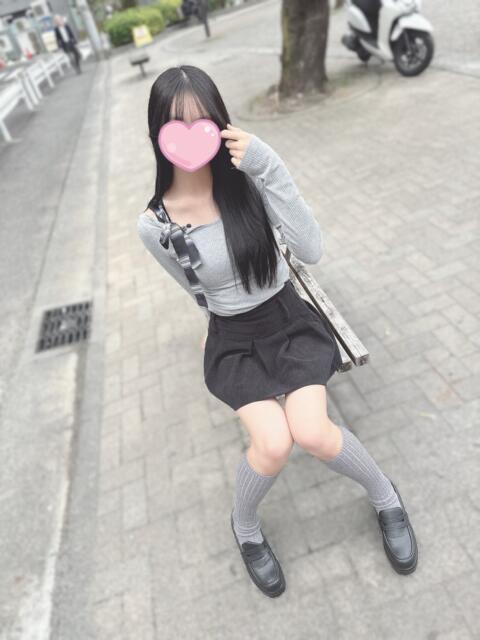 体験期間ひかる『経験０の素人美少女☆神スタイルと美貌に悶絶』 錦糸町派遣型JKリフレガチあい（派遣リフレ）