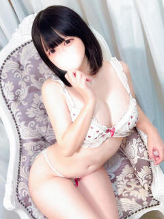 ゆあ◇待望のロリカワ美少女◇ 東京ラブエッセンス（新橋/デリヘル）