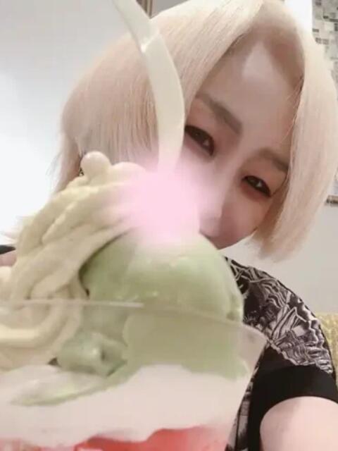 マゼルナちゃん 女装コンシェルジュ（女装デリヘル）