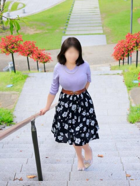 小泉けいこ こあくまな熟女たち 善通寺・丸亀店(KOAKUMAグループ)（熟女・人妻デリヘル）