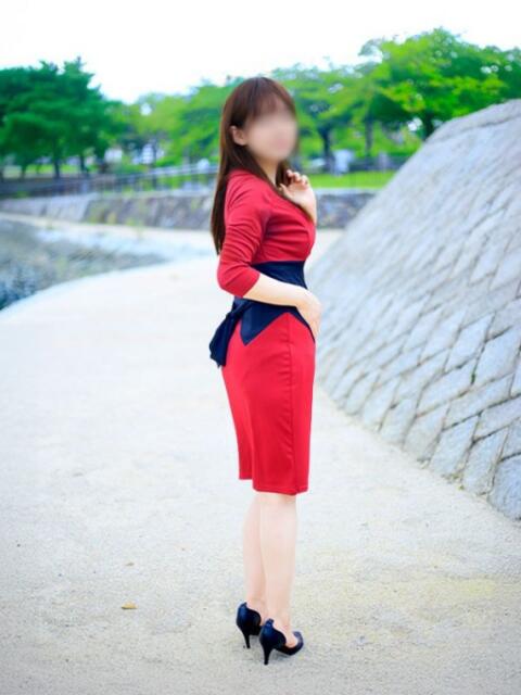 辻 ゆい こあくまな熟女たち小倉店(KOAKUMAグループ)(人妻・熟女デリヘル)