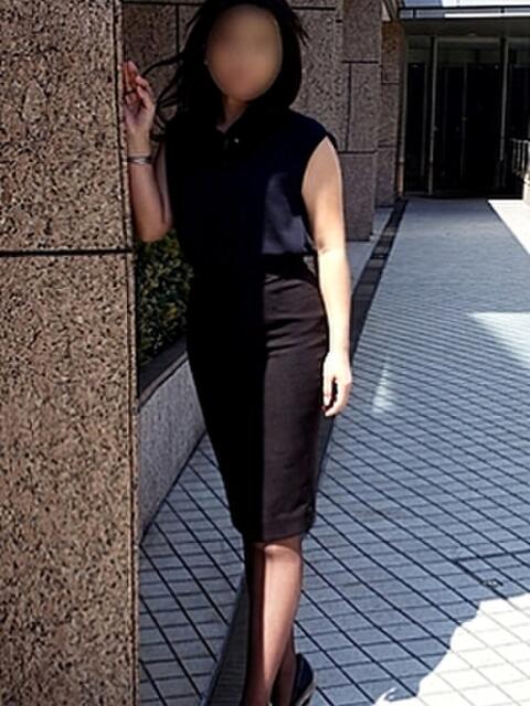 平松 不倫妻の誘惑（人妻系デリヘル）