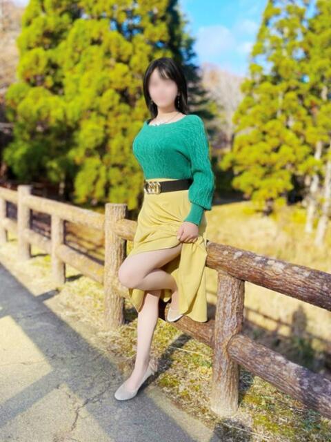 宮下楓 こあくまな人妻・熟女たち東広島店（KOAKUMAグループ）（人妻・熟女デリヘル）