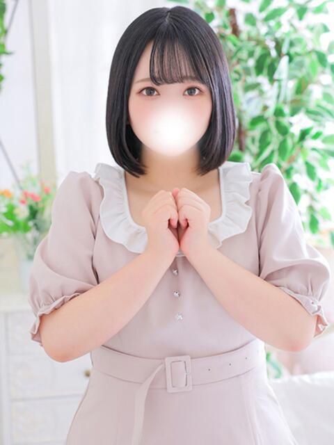 さな 白いぽっちゃりさん（ぽっちゃり専門ホテヘル）