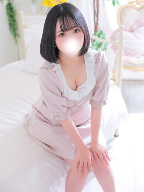 さな 白いぽっちゃりさん（ぽっちゃり専門ホテヘル）