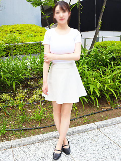 花房あゆみ 渋谷ミルク（派遣型オナクラ(手コキ)）