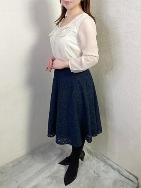 優奈(ゆうな) PLUS難波店（熟女デリヘル）