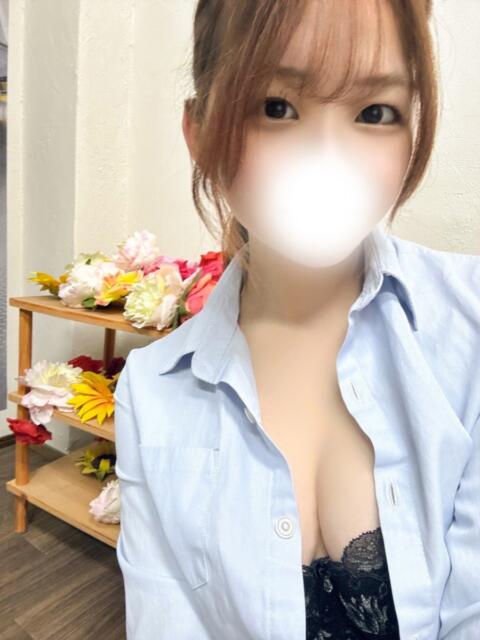 ウカ(えろEカップ) ペロ×2キャンディ（デリヘル）