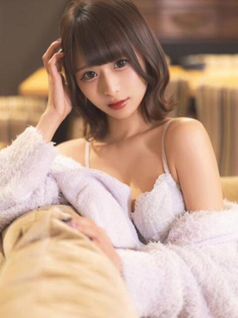 内燈めあ ウルトラプラチナム（デリヘル）