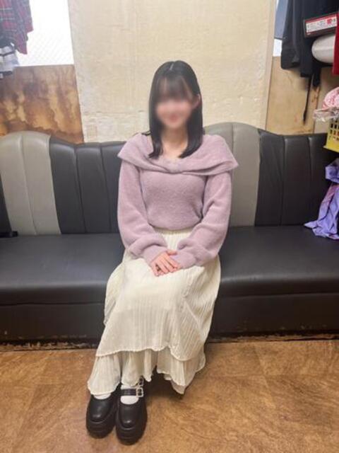 ゆり 初体験（学園系イメクラ）