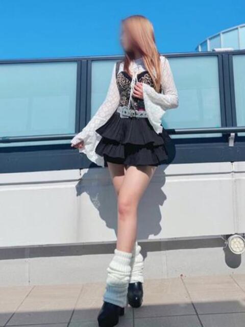 しおり 池袋デリヘル倶楽部（デリヘル）