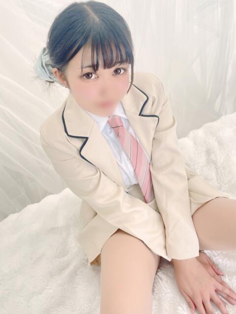 さな E+アイドルスクール　大阪・日本橋店（デリヘル）
