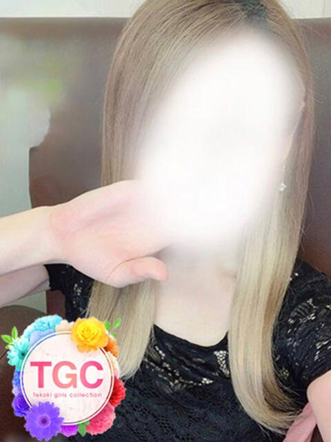 あおい 手コキガールズコレクション（オナクラ）