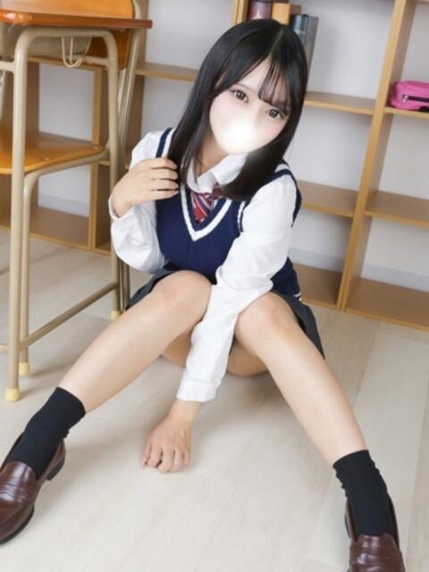 りお まだ舐めたくて学園渋谷校〜舐めたくてグループ〜（デリヘル）