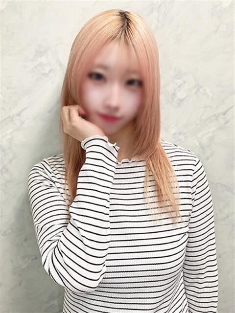 ありさ 渋谷くいーんず（素人専門ホテヘル＆デリヘル）