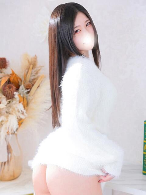 えま★完全未経験のド素人美少女 S級素人清楚系デリヘル chloe（デリヘル）