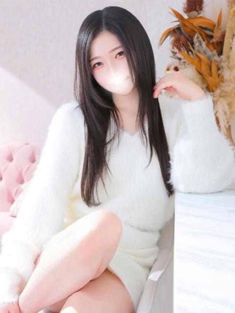 えま★完全未経験のド素人美少女 Chloe五反田本店　S級素人清楚系デリヘル（デリヘル）