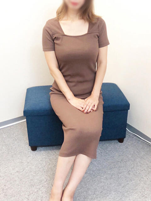 一条なつき 恋する奥さん 西中島店（人妻ホテヘル＆デリヘル）