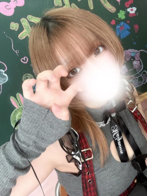 ぜろ 新宿ハンドメイド（手コキ・オナクラ）