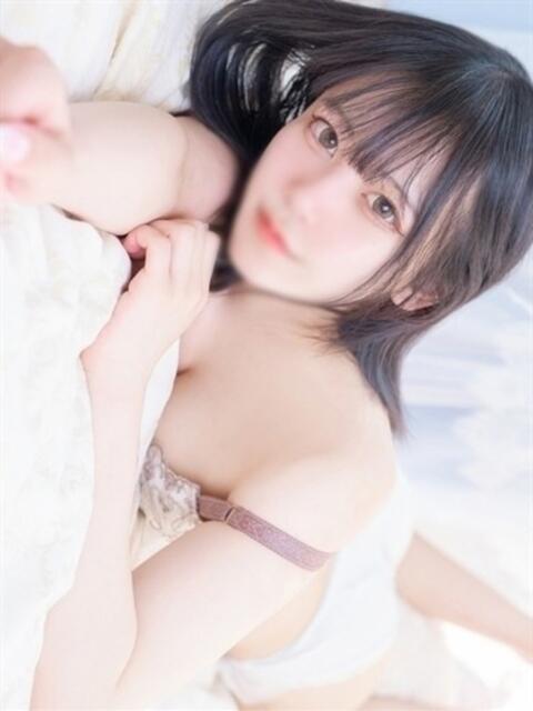 あやな E+アイドルスクール品川店（デリヘル）