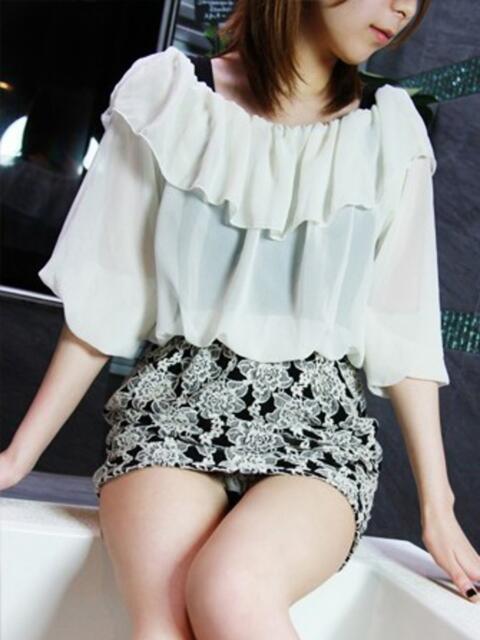 れな HAND BITCH(ハンドビッチ)（手コキ＆エステ）