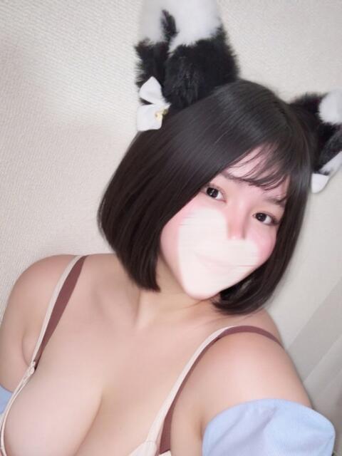 あいな（P） 神奈川小田原ちゃんこ（巨乳素人専門ぽっちゃり激安デリヘル）