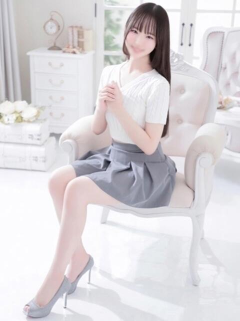 みみ 見学娘（オナクラ・手コキ）