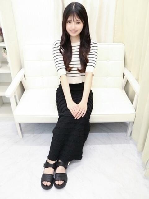 みなみ 見学娘（オナクラ・手コキ）