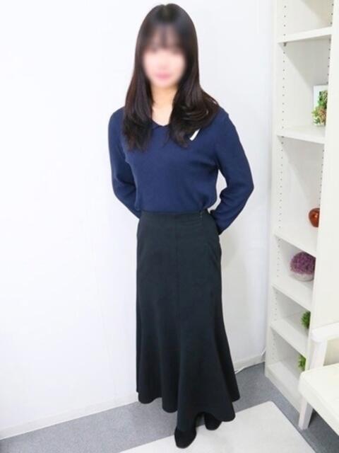 ひとみ 見学娘（オナクラ・手コキ）