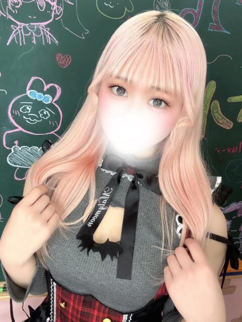 みに 新宿ハンドメイド(手コキ・オナクラ)