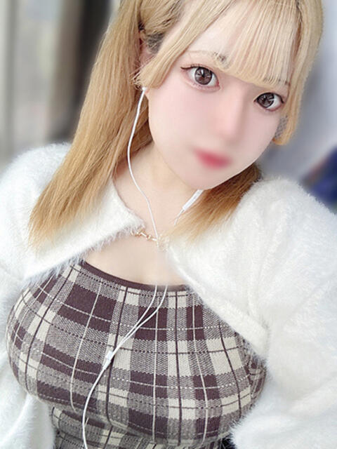 萌絵(もえ) 人妻の蜜(人妻系デリヘル)