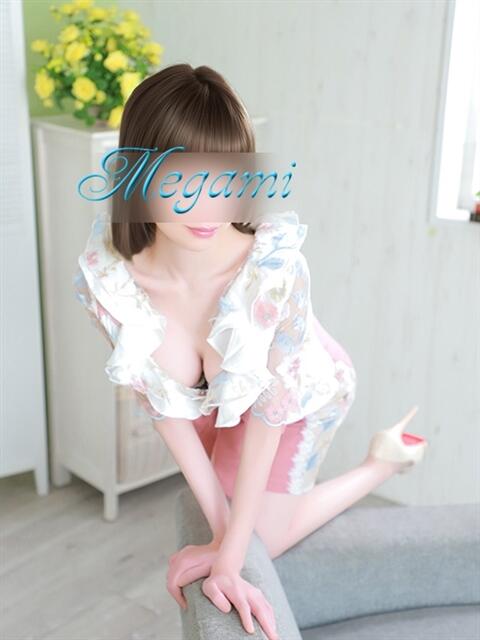 あみ ～優しい若妻倶楽部～Mrs.女神（人妻デリヘル）