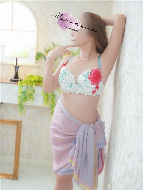 瑠璃（るり） 丸妻 錦糸町店（人妻デリヘル）