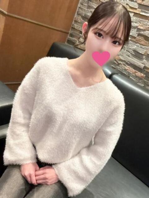 青山 なぎさ　お嬢様系おしとやか ファーストクラス ルビー（ソープランド）