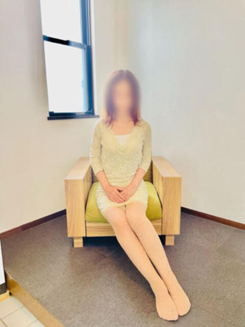 弥栄（やえ） おもてなし婦人（人妻系デリヘル）