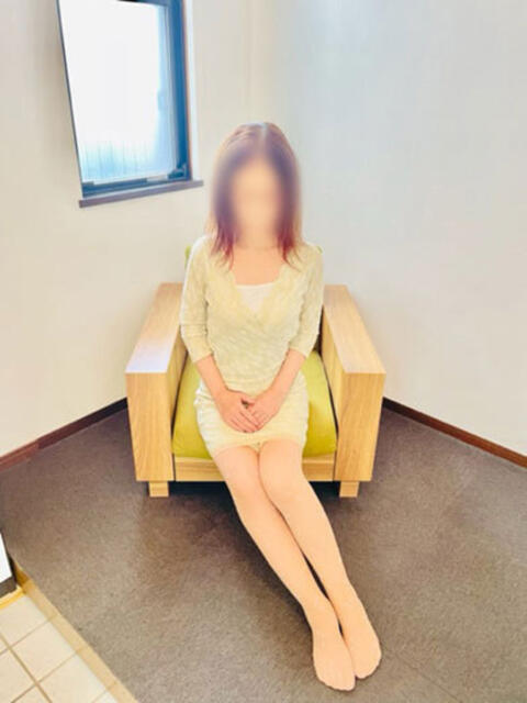 弥栄（やえ） おもてなし婦人（人妻系デリヘル）