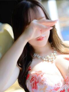こはる　甘美なオーラを放つ美女 ROYAL FACE（中洲/ソープ）