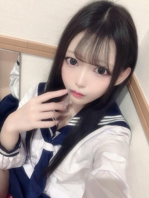 ひらり すぐ舐めたくて学園立川校〜舐めたくてグループ〜（デリヘル）