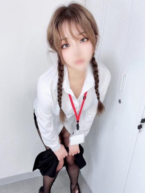 渡辺美莉愛(わたなべみりあ) オプション無料！！ハレンチOL倶楽部（デリヘル）