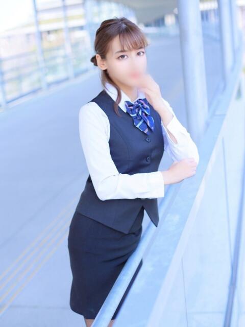 西谷凛音(にしたにりおん) オプション無料！！ハレンチOL倶楽部（デリヘル）