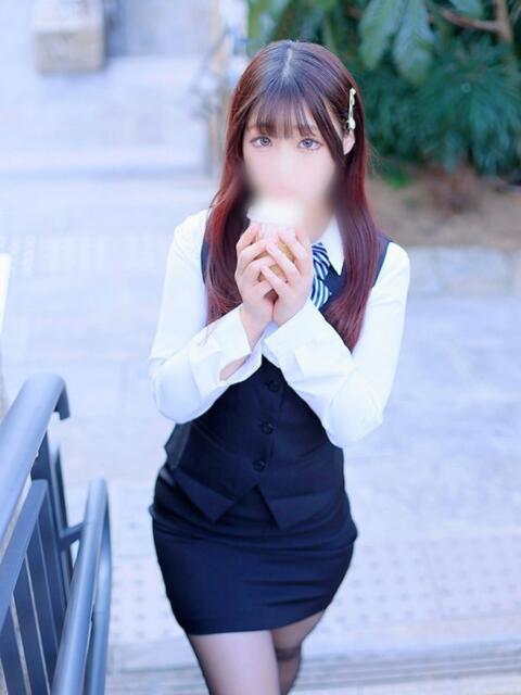 山崎華恋(やまさきかれん) オプション無料！！ハレンチOL倶楽部（デリヘル）