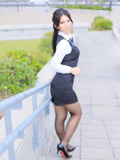 小池凜々花(こいけりりか) オプション無料！！ハレンチOL倶楽部（デリヘル）