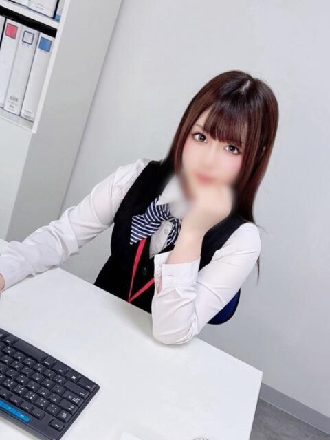 杉岡里穂(すぎおかりほ) オプション無料！！ハレンチOL倶楽部（デリヘル）