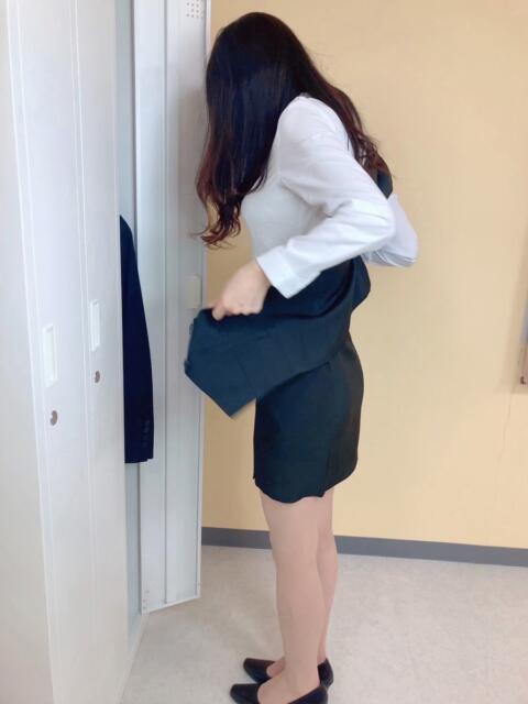 北山紫音(きたやましおん) オプション無料！！ハレンチOL倶楽部（デリヘル）