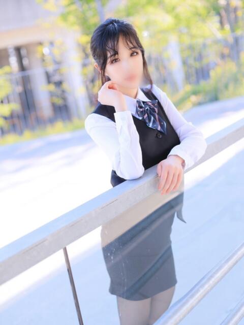 松崎陽葵(まつさきひなた) オプション無料！！ハレンチOL倶楽部（デリヘル）