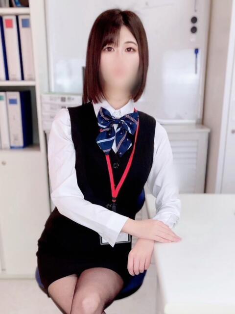 岩本莉緒(いわもとりお) オプション無料！！ハレンチOL倶楽部（デリヘル）