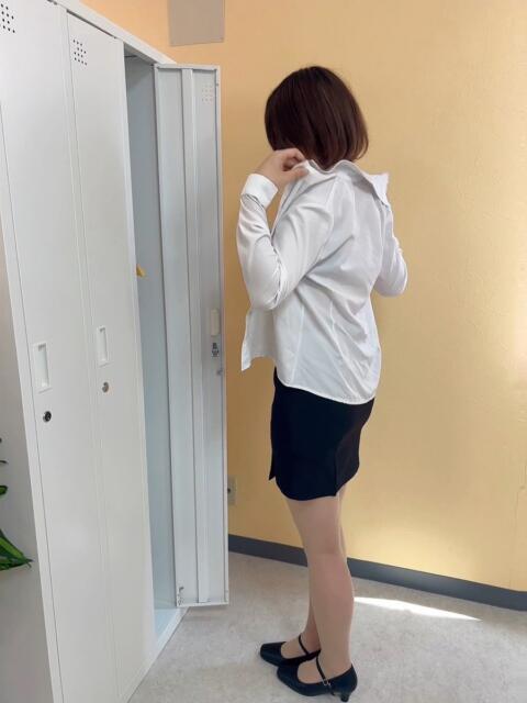 蒼井絵里香(あおいえりか) オプション無料！！ハレンチOL倶楽部（デリヘル）