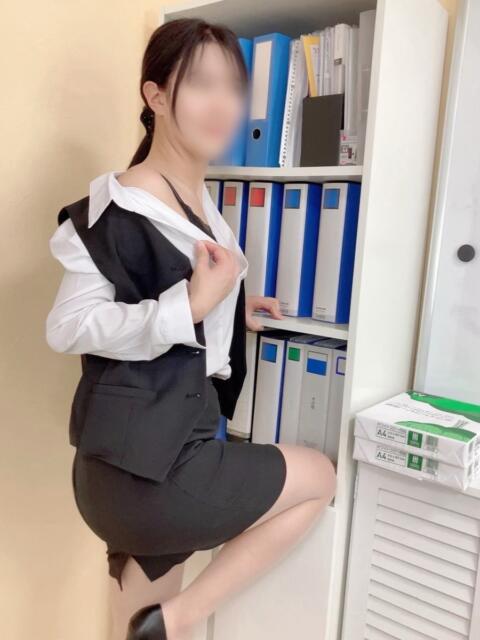 山本莉子(やまもとりこ) オプション無料!!ハレンチOL倶楽部(デリヘル)