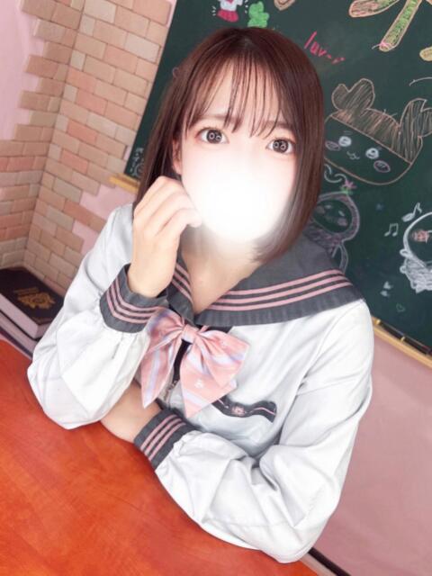 もね 新宿ハンドメイド（手コキ・オナクラ）